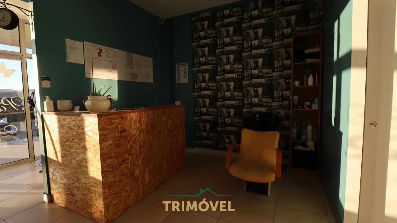 Loja para Venda em Escapães Foto 4