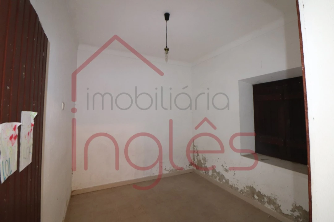 Moradia T1 para Venda em Povoa da Isenta Foto 12