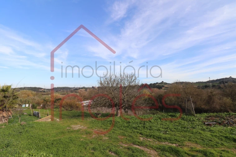 Moradia T1 para Venda em Povoa da Isenta