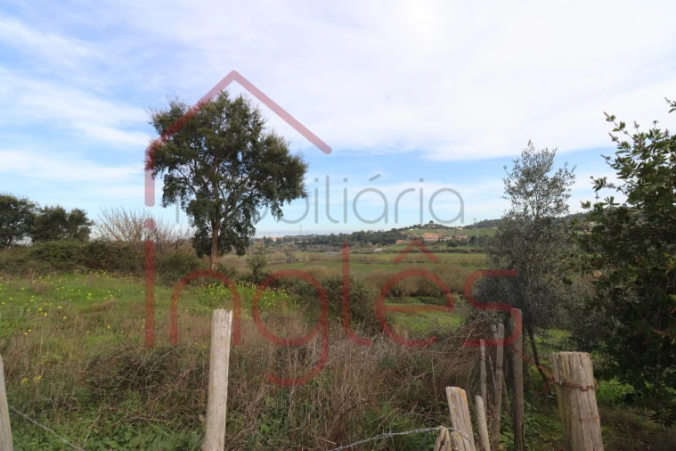 Moradia T1 para Venda em Povoa da Isenta Foto 18