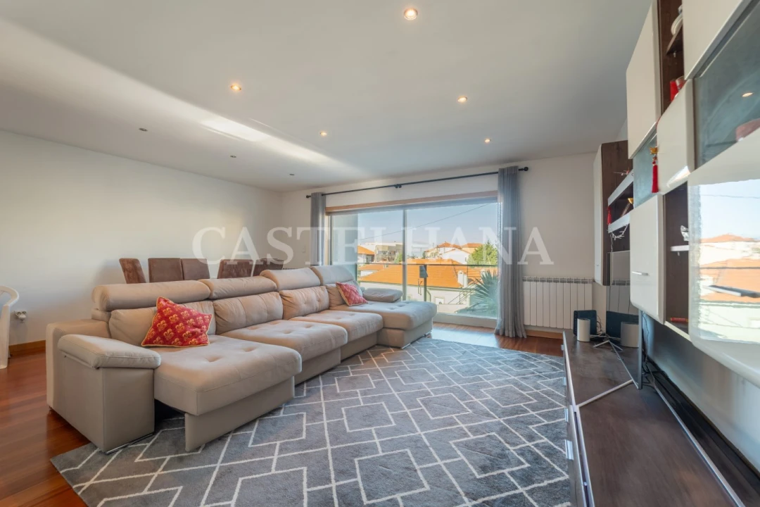 Moradia T4 para Venda em Canidelo Foto 4