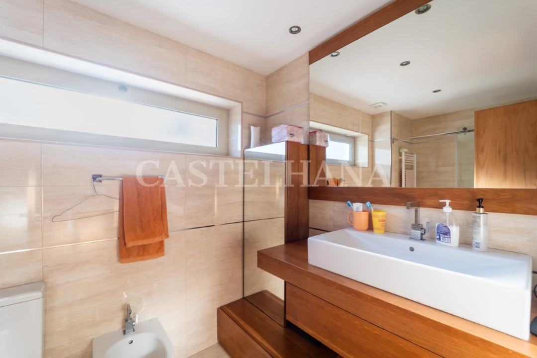 Moradia T4 para Venda em Canidelo Foto 31