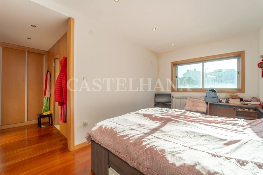 Moradia T4 para Venda em Canidelo Foto 33