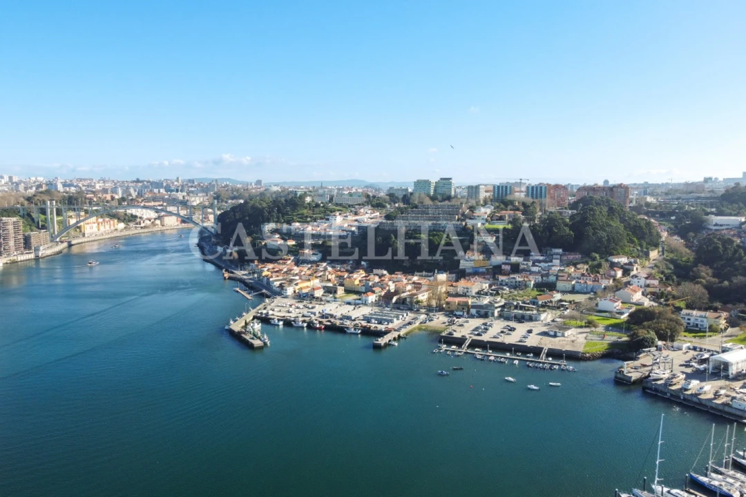 Moradia T4 para Venda em Canidelo Foto 47