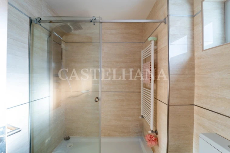 Moradia T4 para Venda em Canidelo Foto 10