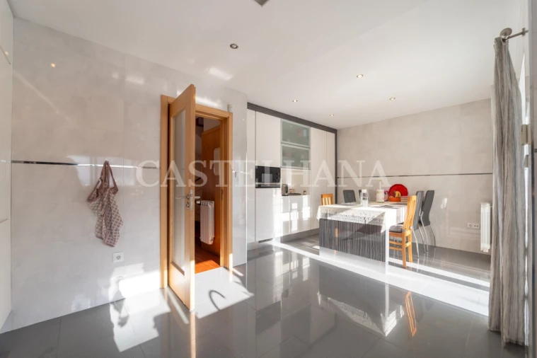 Moradia T4 para Venda em Canidelo Foto 19