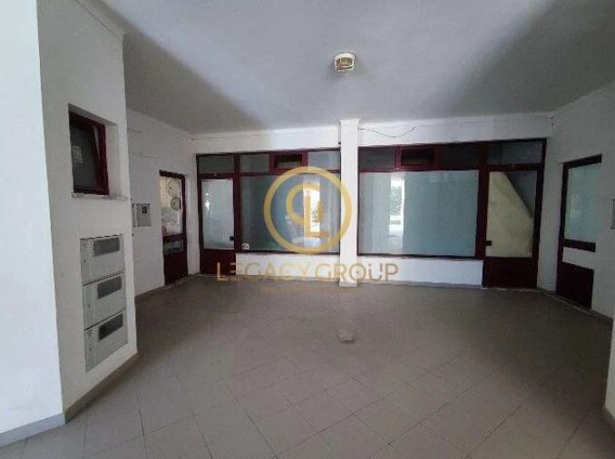 Loja para Venda em Santiago do Cacém, Santa Cruz e São Bartolomeu da Serra Foto 4