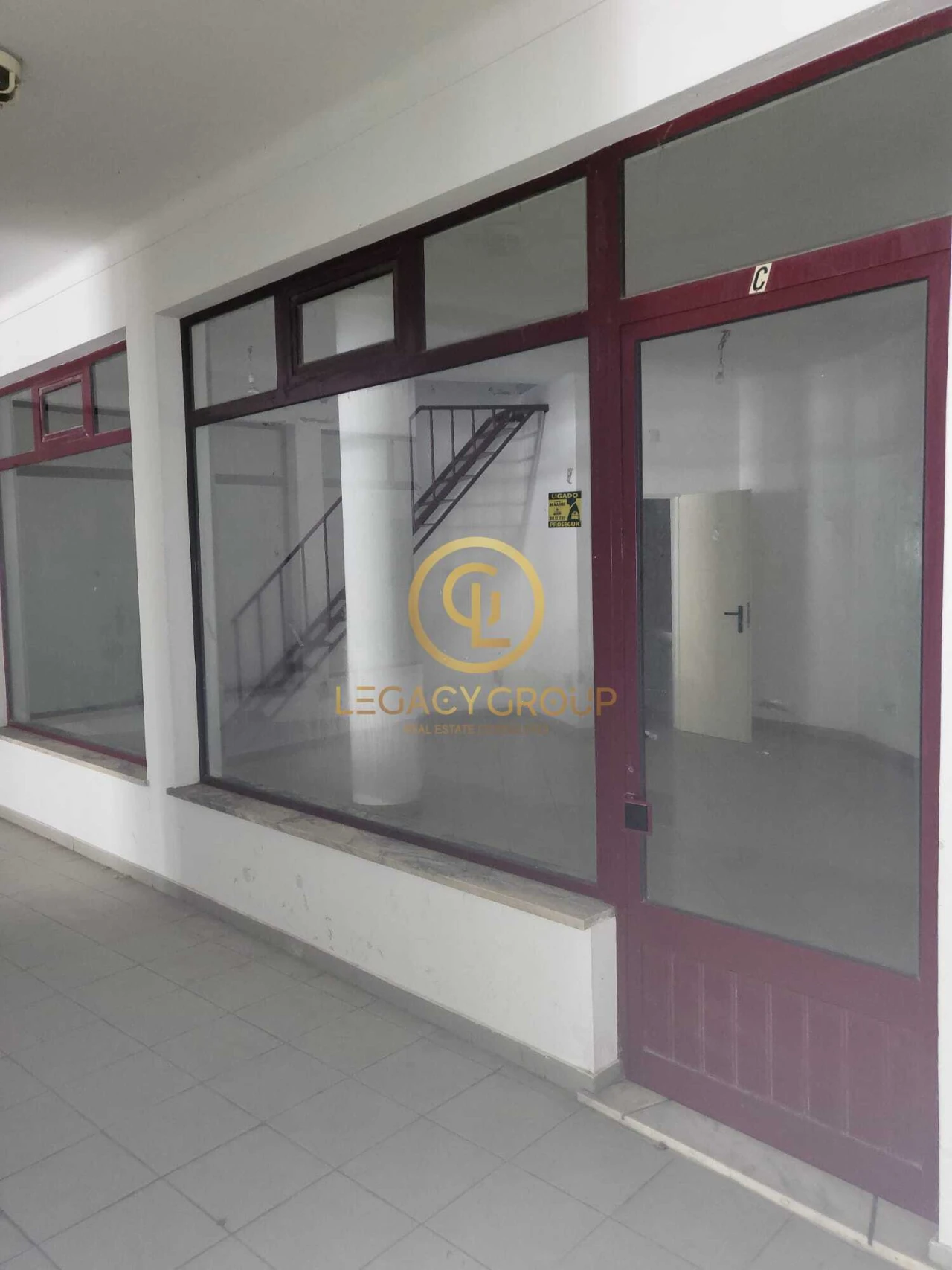 Loja para Venda em Santiago do Cacém, Santa Cruz e São Bartolomeu da Serra Foto 3