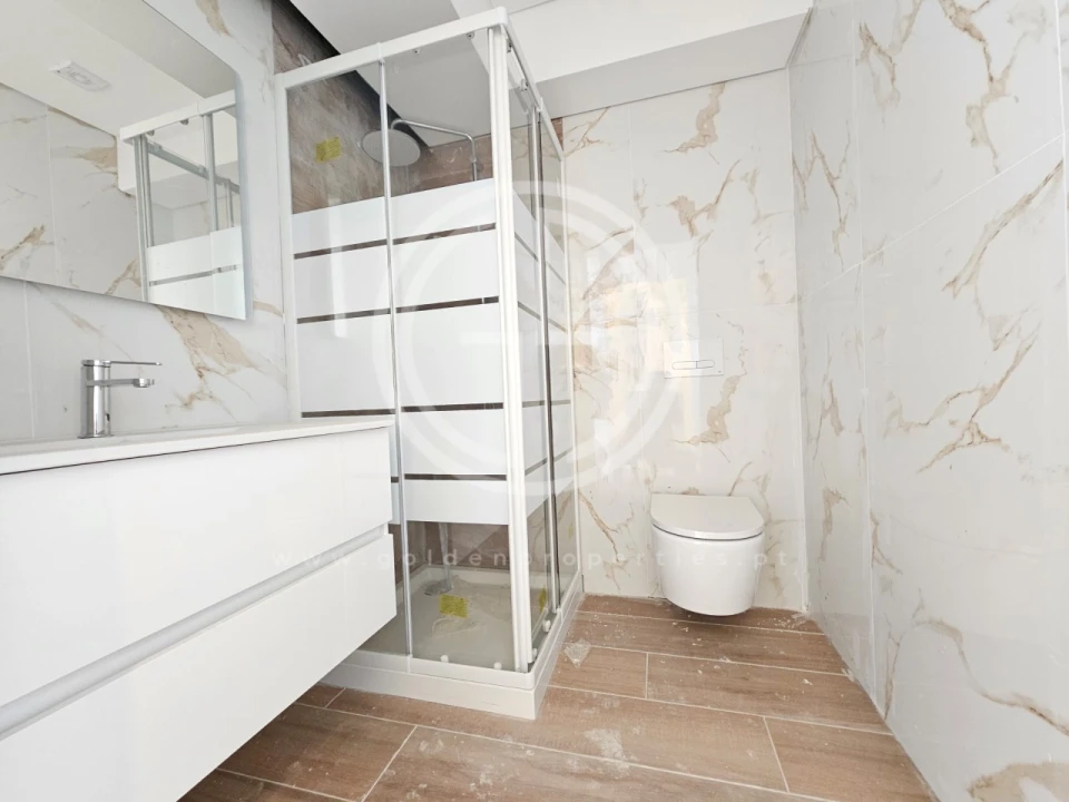 Prédio para Venda em Faro (Sé e São Pedro) Foto 16