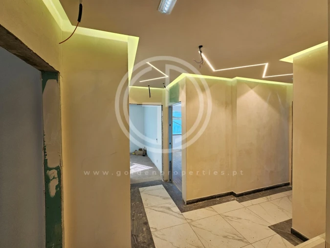 Prédio para Venda em Faro (Sé e São Pedro) Foto 7