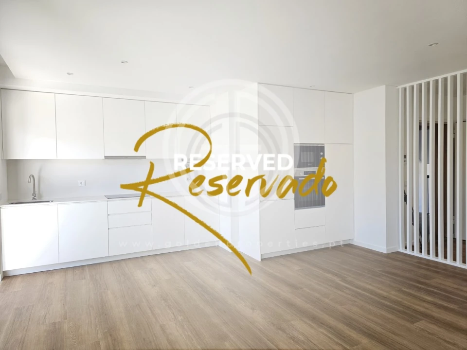 Apartamento T2 para Venda em Alvor Foto 1