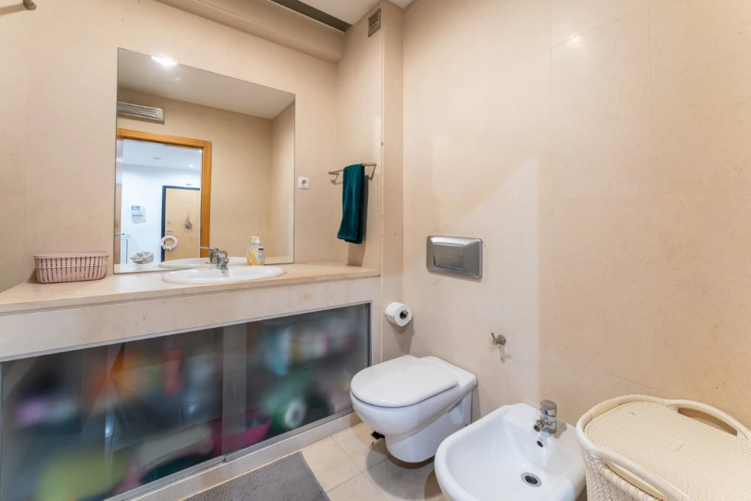 Apartamento T4 para Venda em Alcobaça e Vestiaria Foto 12