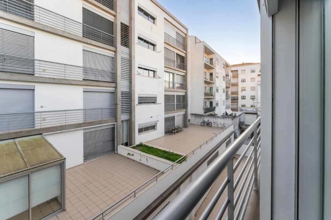 Apartamento T4 para Venda em Alcobaça e Vestiaria Foto 21