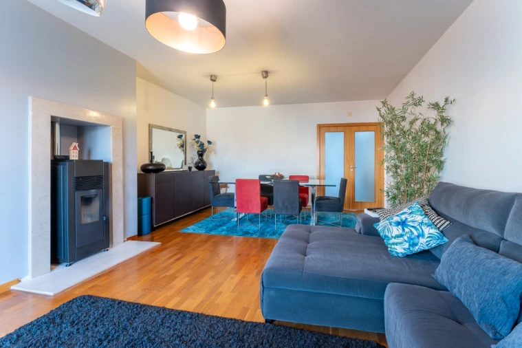 Apartamento T4 para Venda em Alcobaça e Vestiaria Foto 7