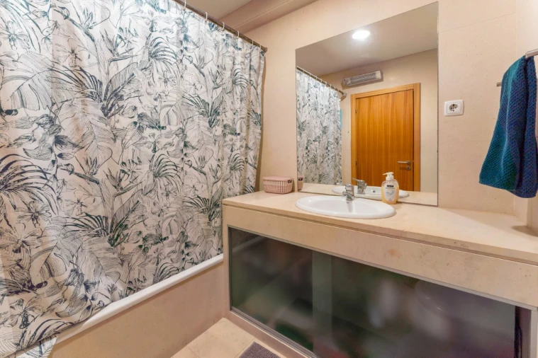 Apartamento T4 para Venda em Alcobaça e Vestiaria Foto 13