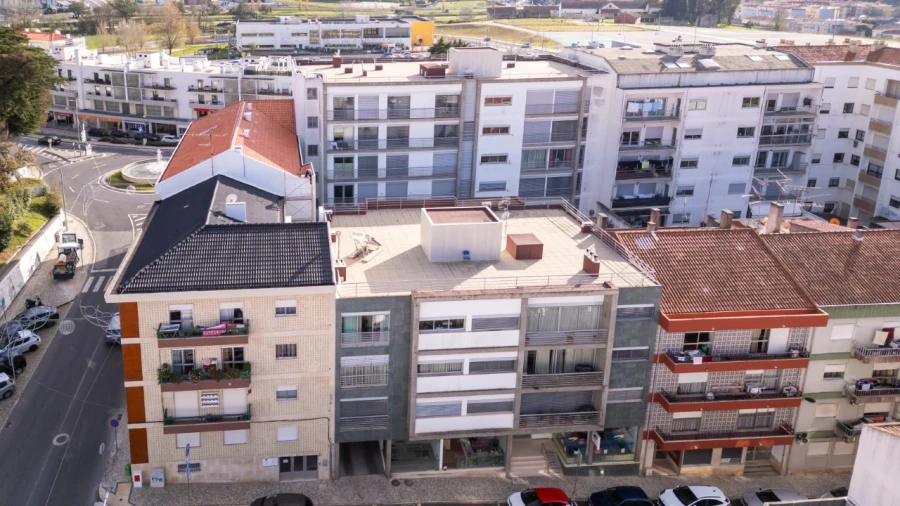 Apartamento T4 para Venda em Alcobaça e Vestiaria Foto 43