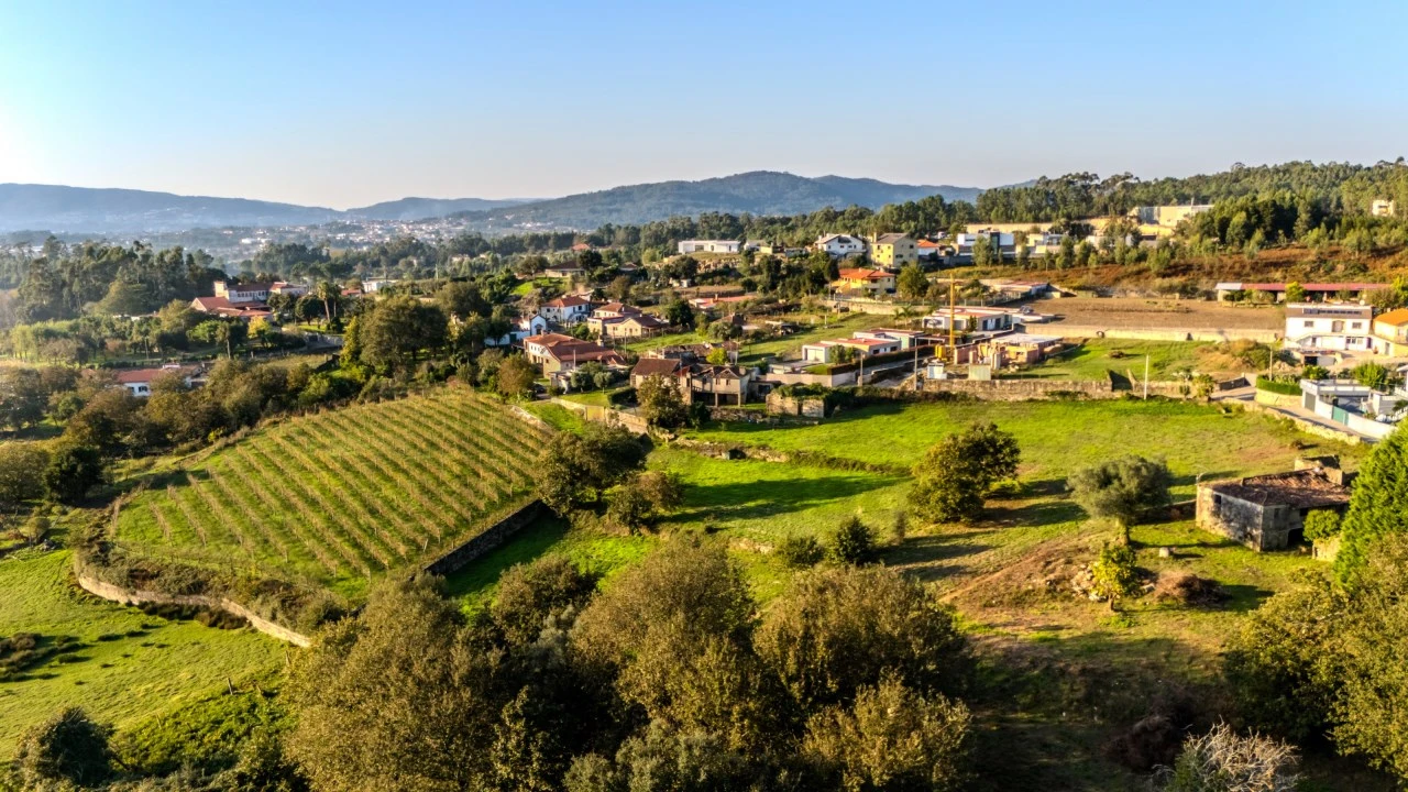 Quinta T4 para Venda em Areias de Vilar e Encourados Foto 9