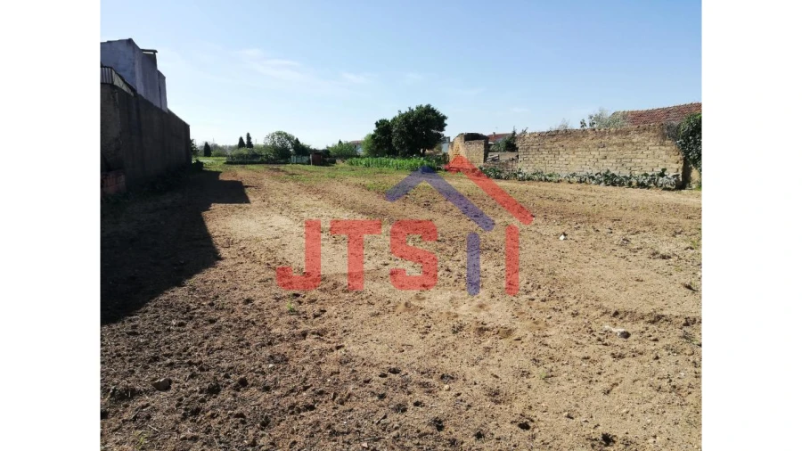 Terreno para Venda em Amoreira da Gândara, Paredes do Bairro e Ancas Foto 2