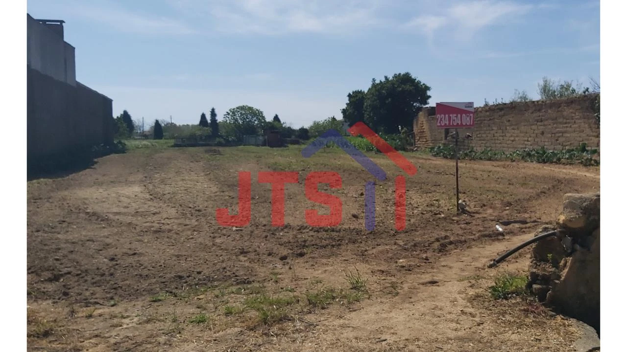 Terreno para Venda em Amoreira da Gândara, Paredes do Bairro e Ancas Foto 1