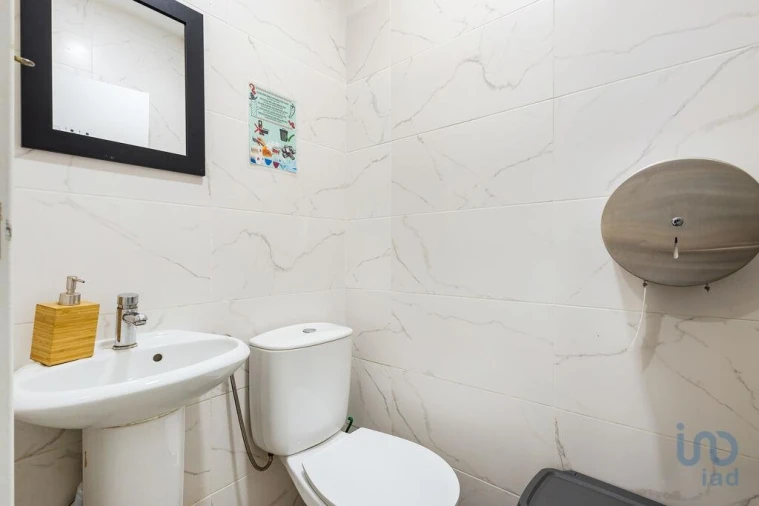 Loja para Venda em Lagos (São Sebastião e Santa Maria) Foto 15