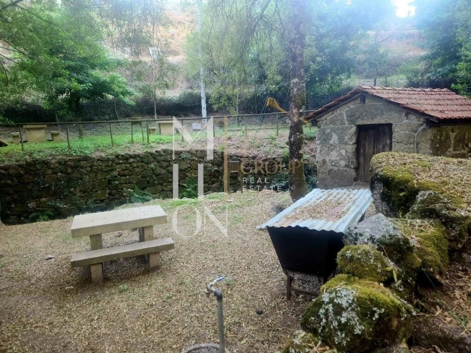 Moradia T2 para Venda em Bustelo, Carneiro e Carvalho de Rei Foto 6