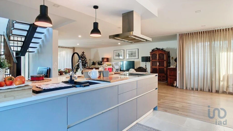 Moradia T4 para Venda em Cortegaça Foto 10