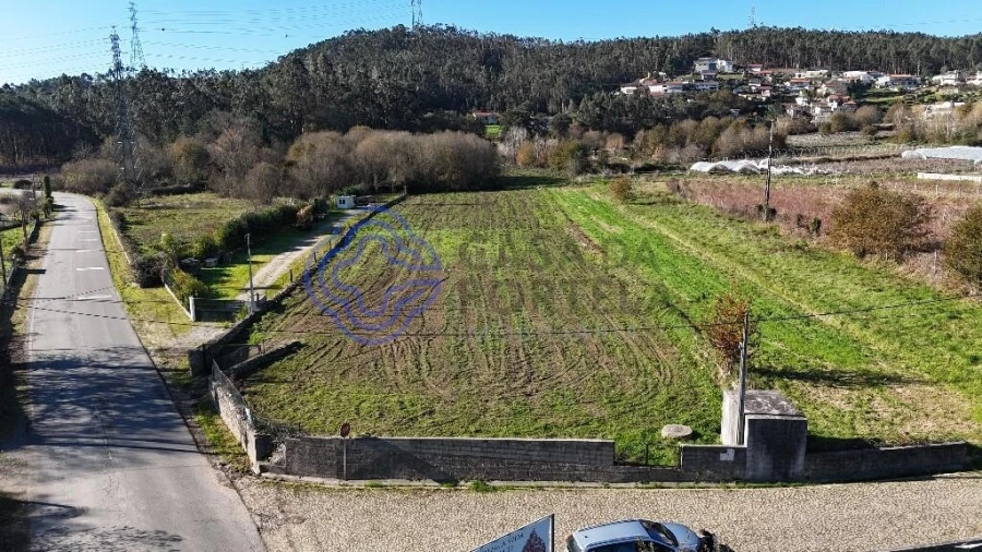 Terreno para Venda em Romariz Foto 5