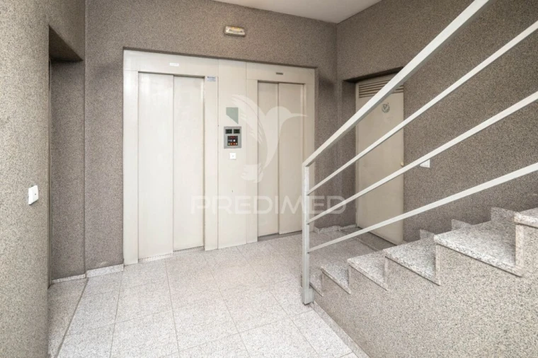 Apartamento T2 para Venda em Lomar e Arcos Foto 18