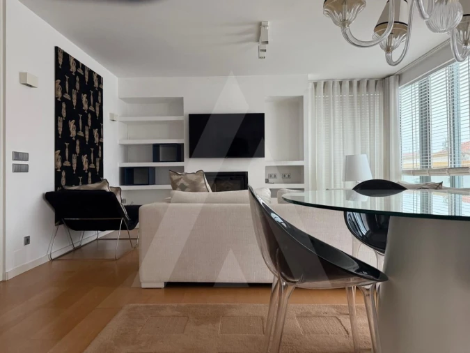 Apartamento T3 para Arrendamento em Glória e Vera Cruz Foto 2