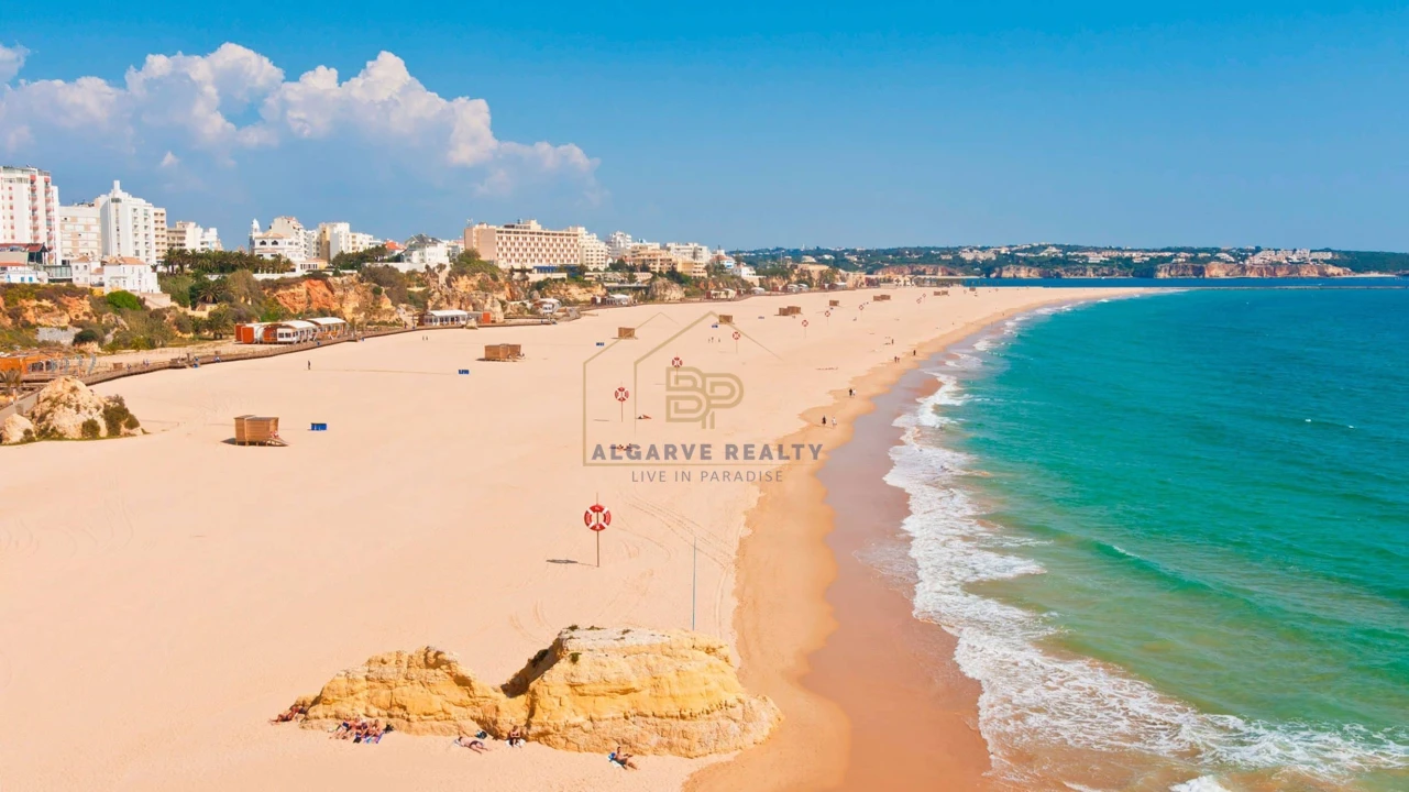 Apartamento T2 para Venda em Portimão Foto 21