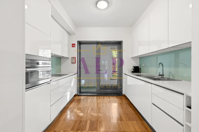 Apartamento T2 para Venda em Lagos (São Sebastião e Santa Maria) Foto 16