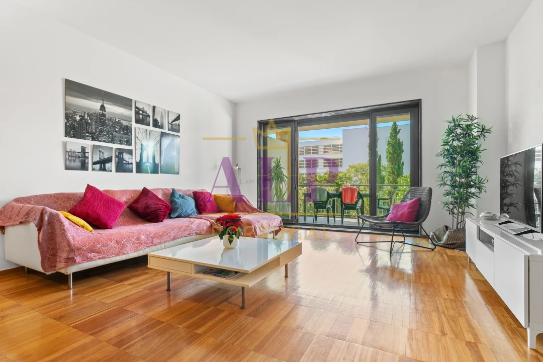 Apartamento T2 para Venda em Lagos (São Sebastião e Santa Maria) Foto 6