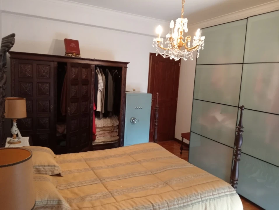 Prédio para Venda em Campanhã Foto 35