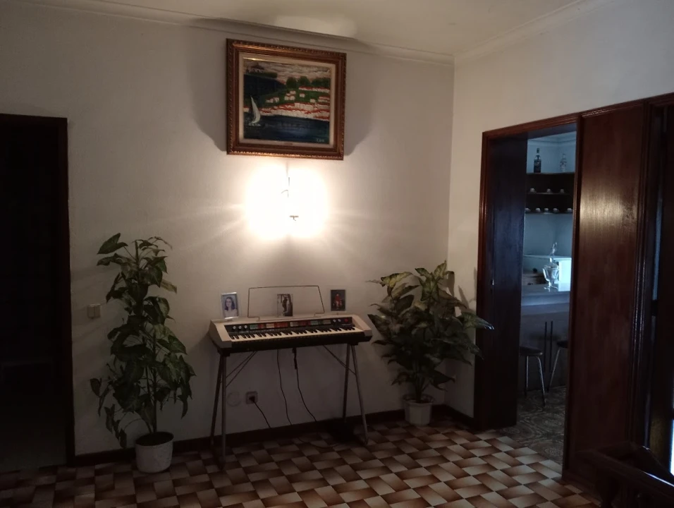 Prédio para Venda em Campanhã Foto 32