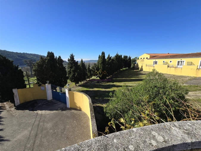 Quinta T0 para Venda em Valado dos Frades Foto 47