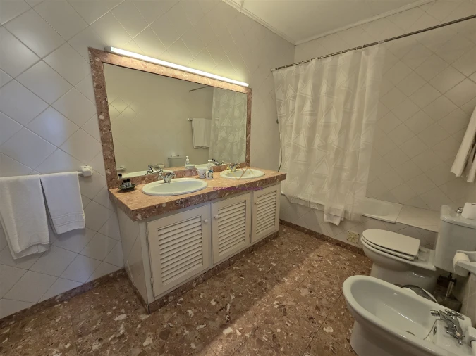 Quinta T0 para Venda em Valado dos Frades Foto 64