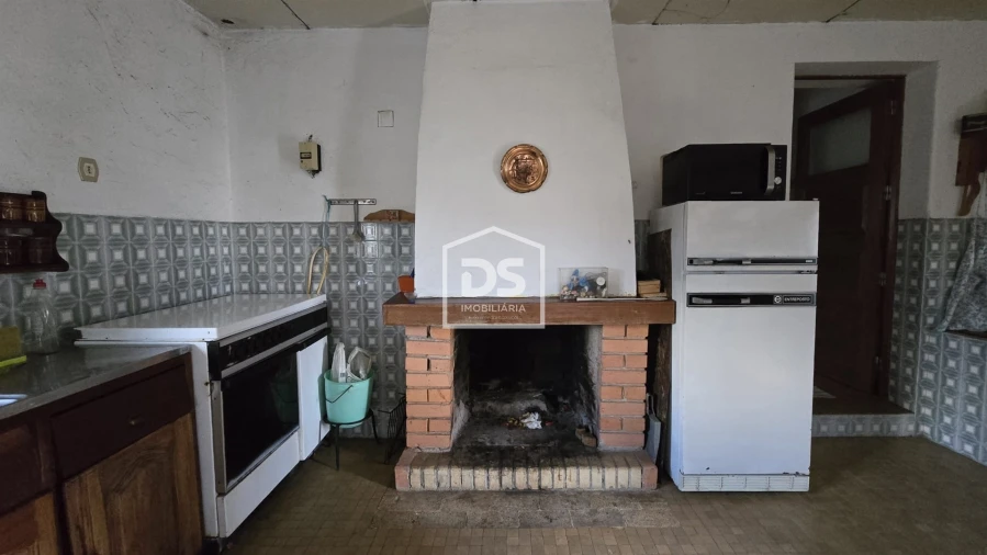 Moradia T4 para Venda em Moimentinha Foto 41