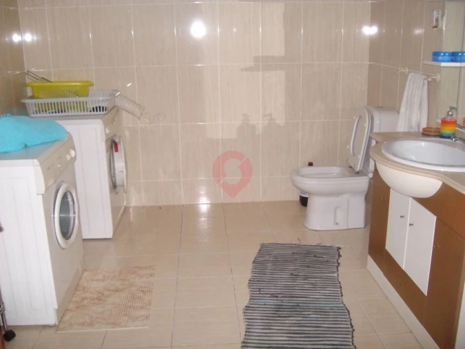 Moradia T5 para Venda em Barbeita Foto 19