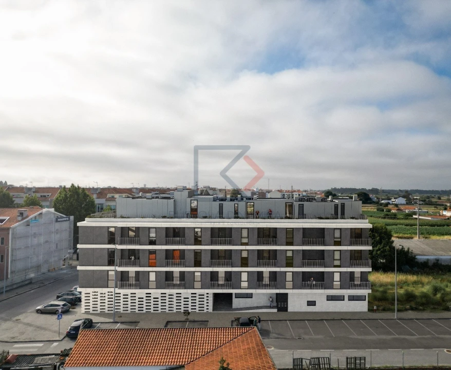 Apartamento T1 para Venda em São Bernardo Foto 4