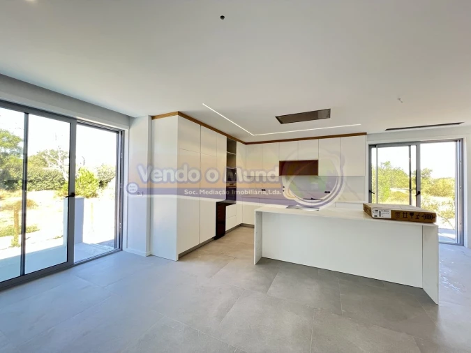 Moradia T6 para Venda em Santo Estêvão Foto 19