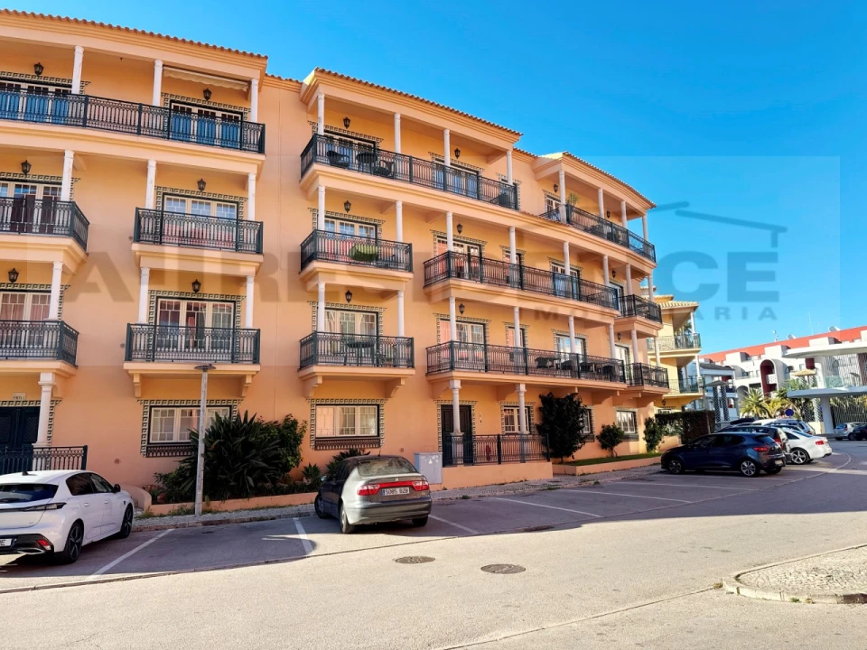 Apartamento T3 para Venda em Albufeira e Olhos de Água Foto 1