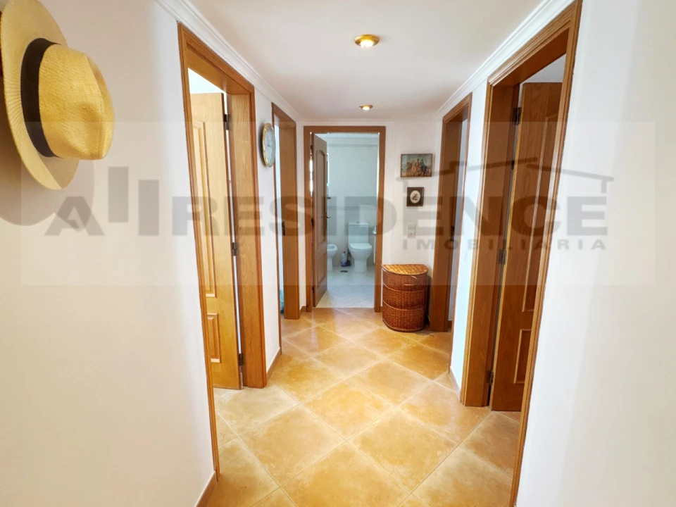 Apartamento T3 para Venda em Albufeira e Olhos de Água Foto 16