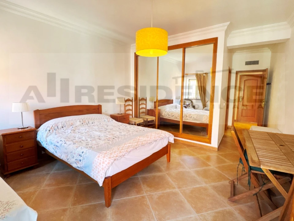 Apartamento T3 para Venda em Albufeira e Olhos de Água Foto 27