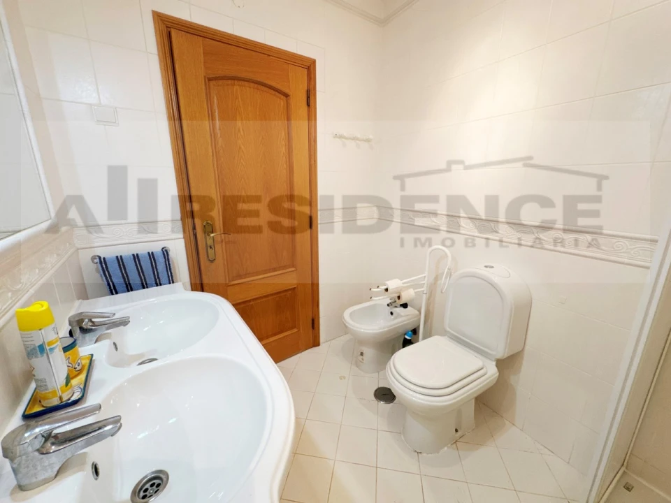 Apartamento T3 para Venda em Albufeira e Olhos de Água Foto 31