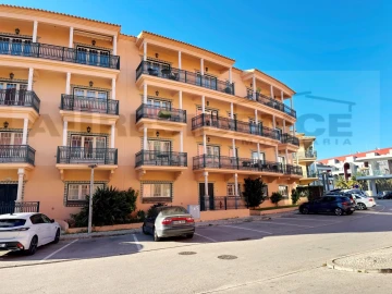 Apartamento T3 para Venda em Albufeira e Olhos de Água