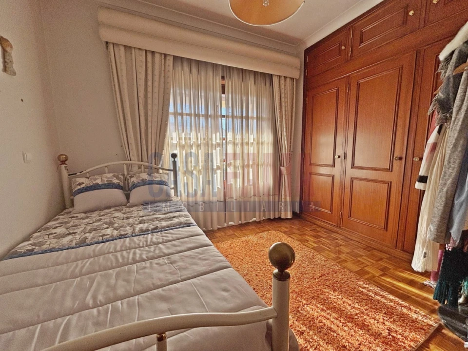 Moradia T4 para Venda em Bougado (São Martinho e Santiago) Foto 27