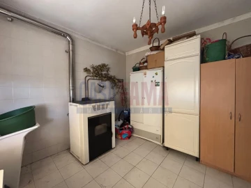 Moradia T4 para Venda em Bougado (São Martinho e Santiago)