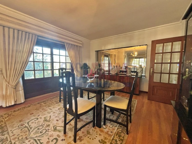 Moradia T4 para Venda em Bougado (São Martinho e Santiago) Foto 7