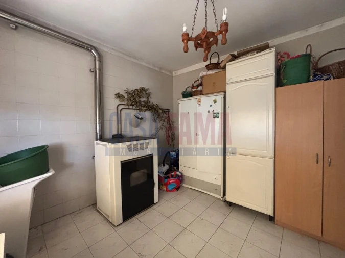 Moradia T4 para Venda em Bougado (São Martinho e Santiago) Foto 13