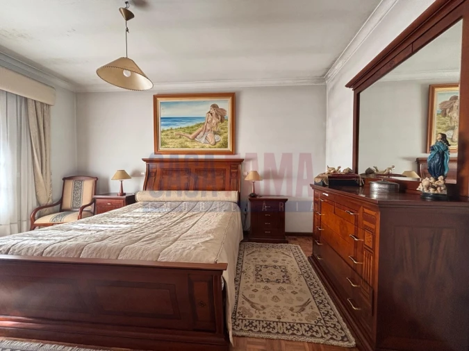 Moradia T4 para Venda em Bougado (São Martinho e Santiago) Foto 25